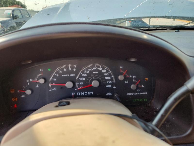 Photo 9 from auction – 2003 FORD EXPEDITION with VIN 1FMPU17L73LC56756