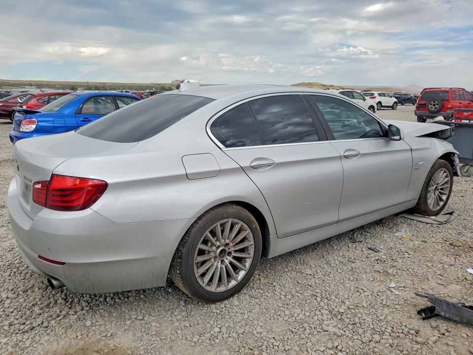 Zdjęcie 3 z aukcji – 2012 BMW 535 z VIN WBAFU7C59CDU63151