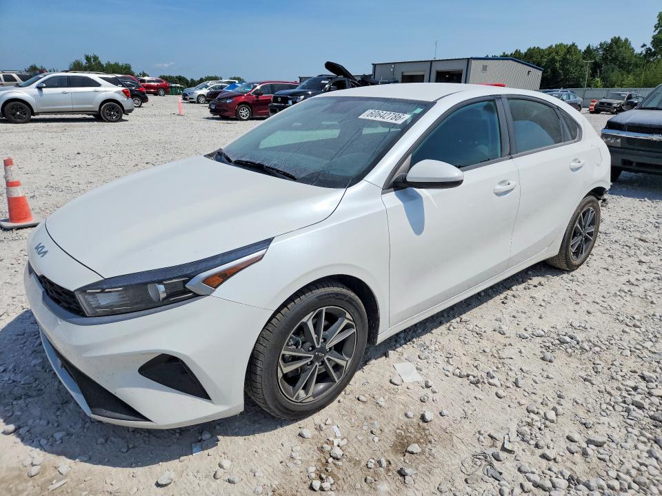 KIA FORTE 2024 with VIN 3KPF24AD7RE697667 - Photo from auction