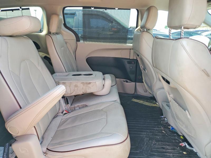 Photo 11 from auction – 2017 CHRYSLER PACIFICA with VIN 2C4RC1GG8HR821713