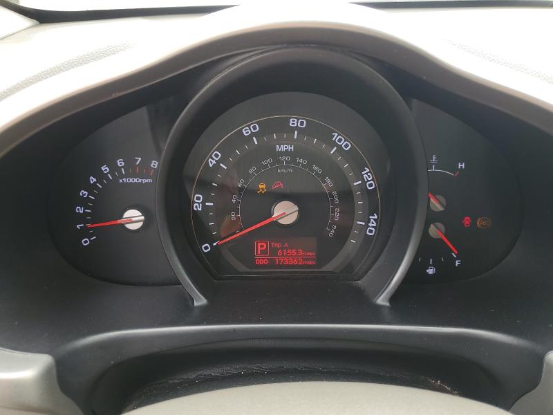 Foto 9 de la subasta – 2011 KIA SPORTAGE con VIN KNDPBCA2XB7136155