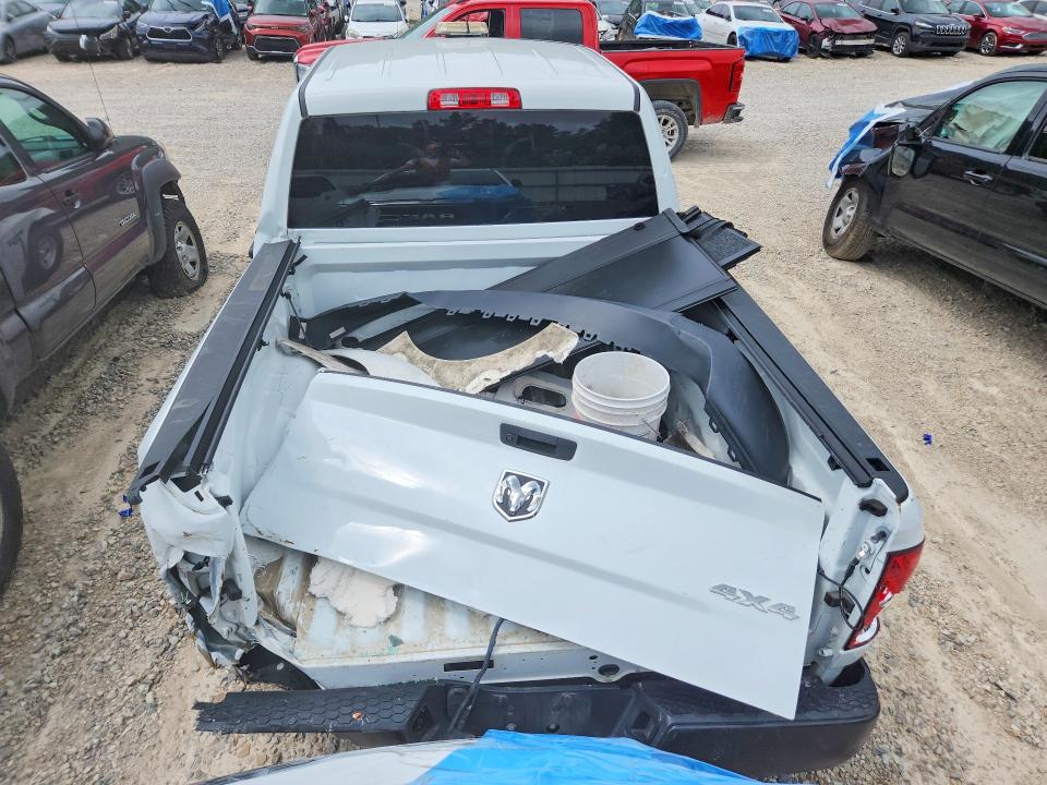 Photo 6 from auction – 2023 RAM 1500 CLASSIC with VIN 3C6RR7KT1PG653527