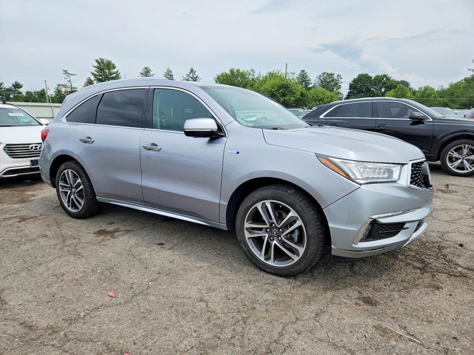 Photo 4 from auction – 2017 ACURA MDX with VIN 5FRYD7H78HB002110