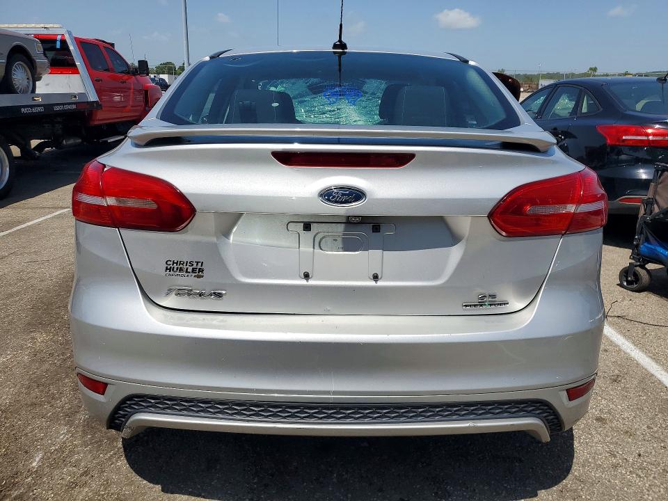 Photo 6 from auction – 2015 FORD FOCUS with VIN 1FADP3F25FL373961
