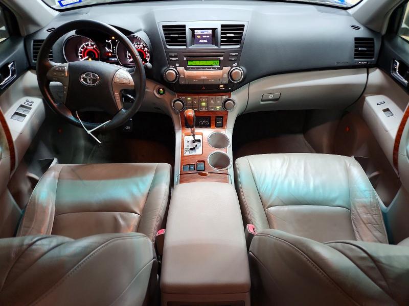 Photo 8 from auction – 2009 TOYOTA HIGHLANDER with VIN JTEDS43A492090534
