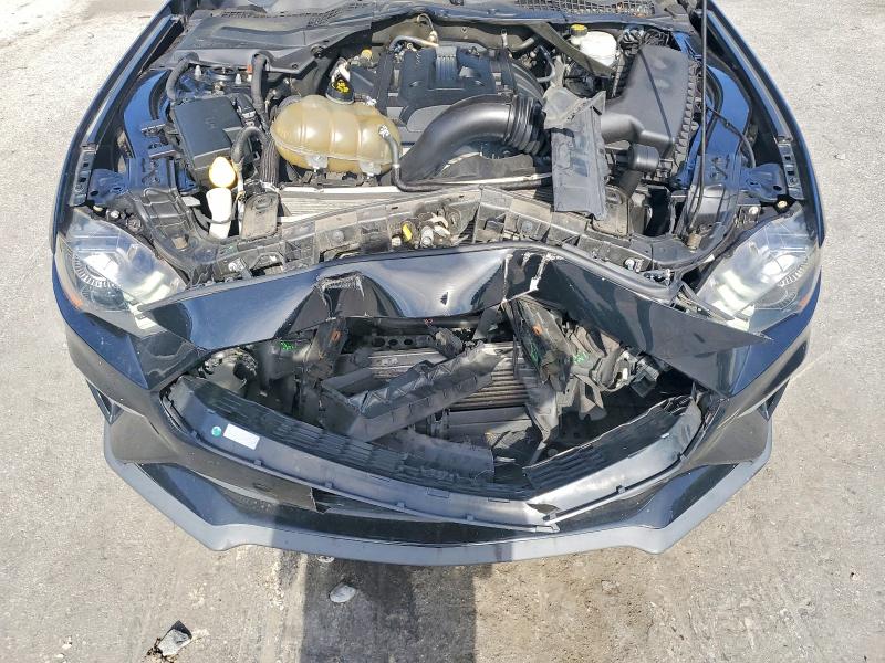 Снимка 11 от търг – 2018 FORD MUSTANG с VIN 1FATP8UH9J5124219