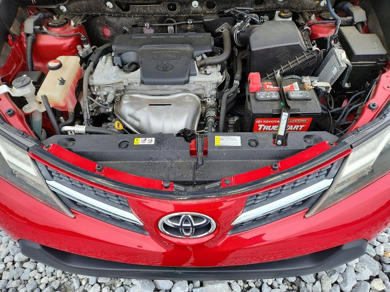 Photo 11 from auction – 2015 TOYOTA RAV4 with VIN JTMZFREV5FD073641