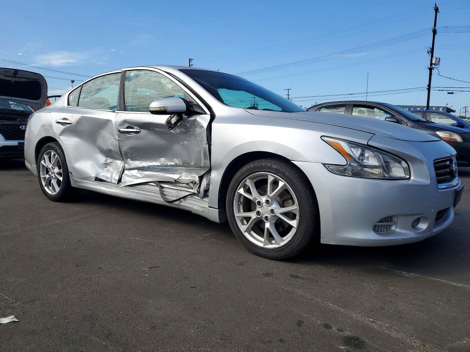 Photo 4 from auction – 2013 NISSAN MAXIMA with VIN 1N4AA5APXDC836595