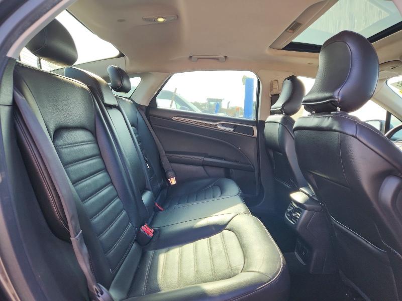 Photo 10 from auction – 2015 FORD FUSION with VIN 3FA6P0LU6FR226062