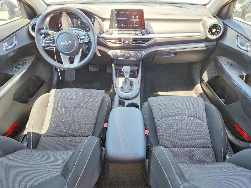 Photo 8 from auction – 2023 KIA FORTE with VIN 3KPF24AD5PE550793