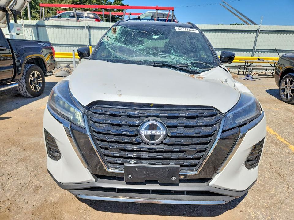 Photo 5 from auction – 2023 NISSAN KICKS with VIN 3N1CP5DV1PL509137