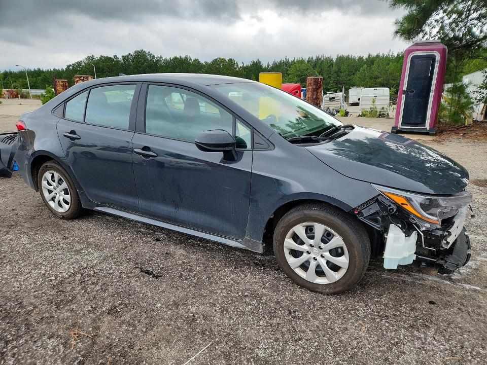 Photo 4 from auction – 2026 TOYOTA COROLLA with VIN 5YFB4MDE8TP463752
