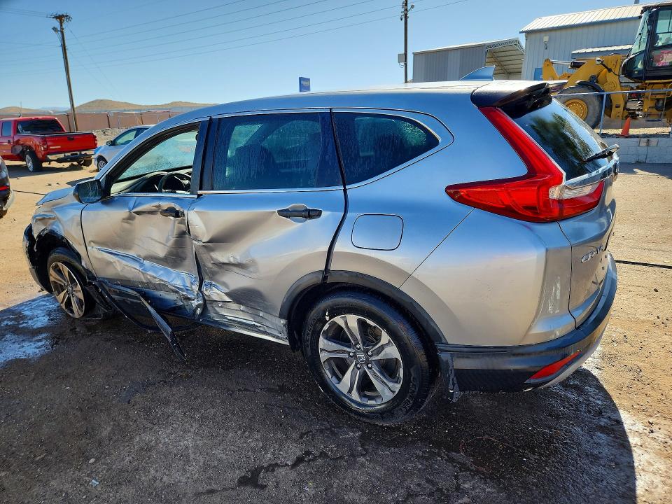 Photo 2 from auction – 2017 HONDA CR-V with VIN 7FARW5H33HE000805