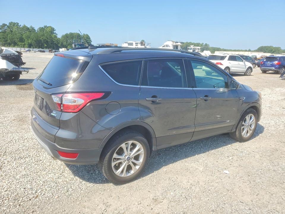 Photo 3 from auction – 2018 FORD ESCAPE with VIN 1FMCU9GD6JUD26115