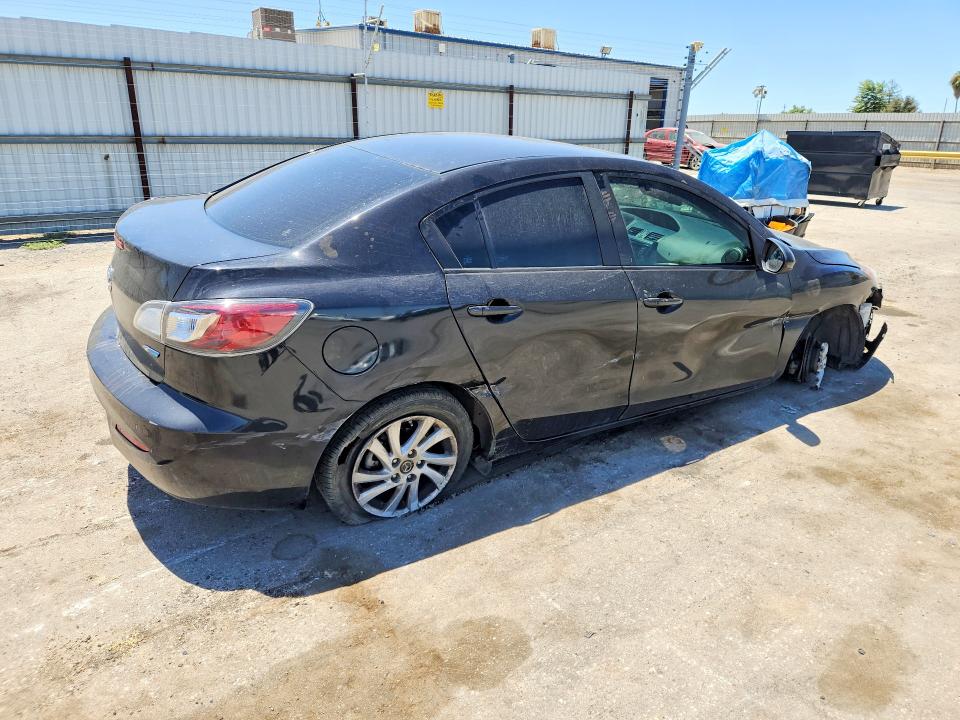 Photo 3 from auction – 2013 MAZDA 3 with VIN JM1BL1WP5D1784086