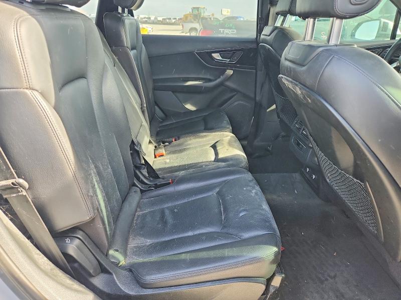 Photo 10 from auction – 2019 AUDI Q7 with VIN WA1AAAF73KD013939