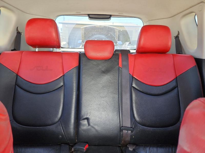 Photo 10 from auction – 2011 KIA SOUL with VIN KNDJT2A23B7720846