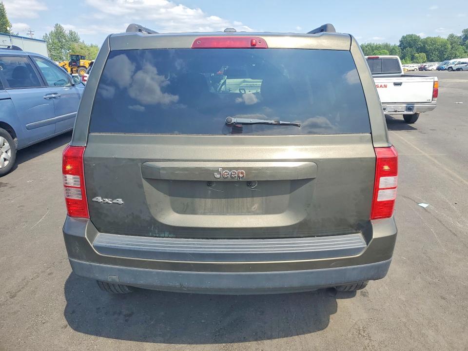 Photo 6 from auction – 2016 JEEP PATRIOT with VIN 1C4NJRBB0GD579788
