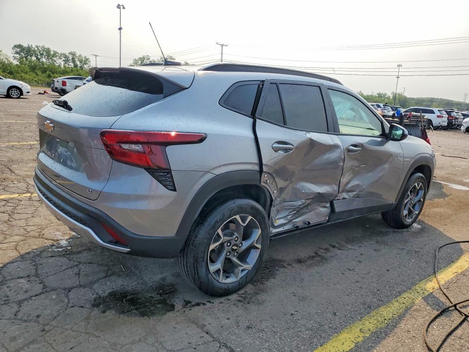 Photo 3 from auction – 2025 CHEVROLET TRAX with VIN KL77LHEP9SC244027