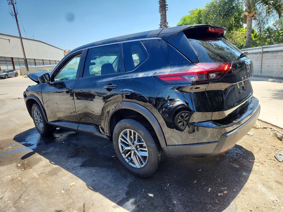 Photo 2 from auction – 2026 NISSAN ROGUE with VIN 5N1BT3BA8TC745455