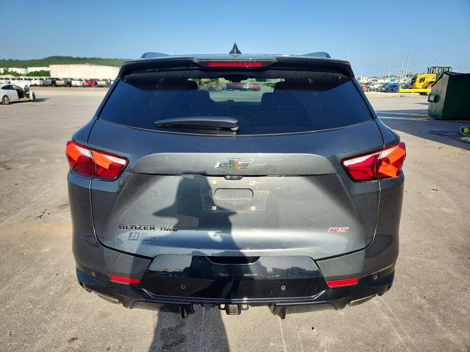 Photo 6 from auction – 2019 CHEVROLET BLAZER with VIN 3GNKBJRS7KS666806