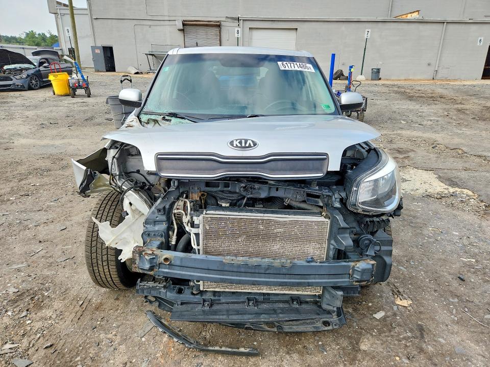 Photo 5 from auction – 2018 KIA SOUL with VIN KNDJN2A2XJ7506977