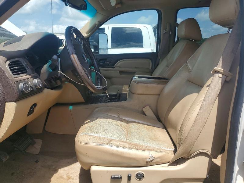 Photo 7 from auction – 2011 GMC SIERRA with VIN 1GT426C82BF181246