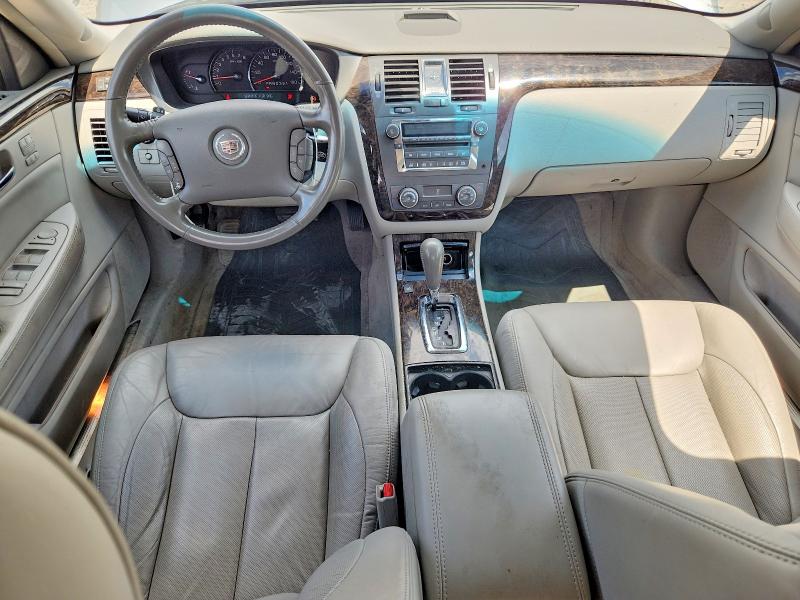 Photo 8 from auction – 2010 CADILLAC DTS with VIN 1G6KD5EY7AU104684
