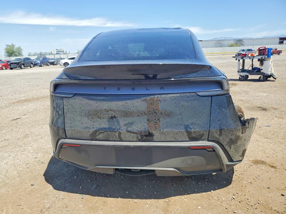 Снимка 6 от търг – 2026 TESLA MODEL Y с VIN 7SAYGDED0TF540281