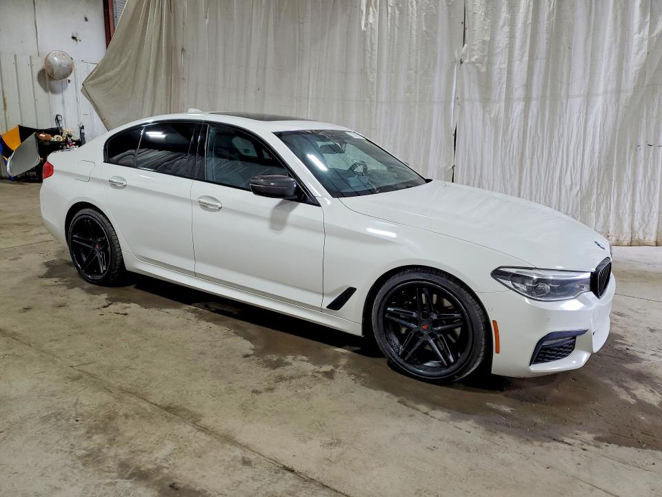 Photo 4 from auction – 2017 BMW 540 with VIN WBAJE7C34HG887932