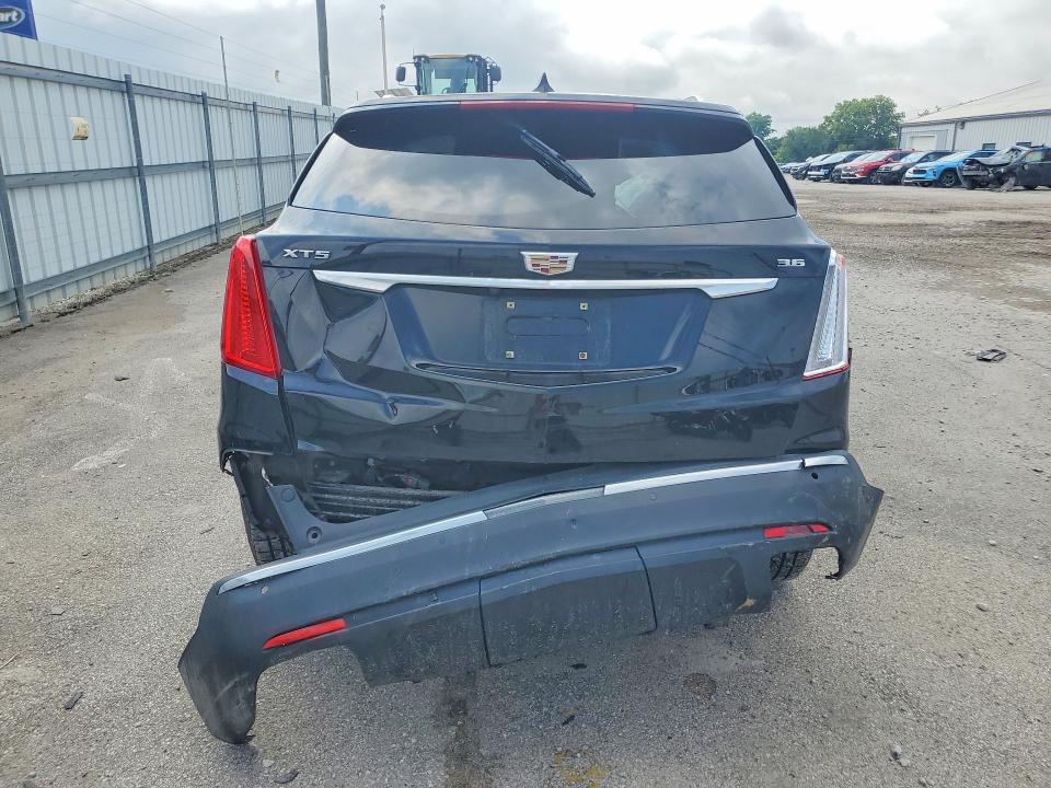 Photo 6 from auction – 2019 CADILLAC XT5 with VIN 1GYKNERS5KZ105735