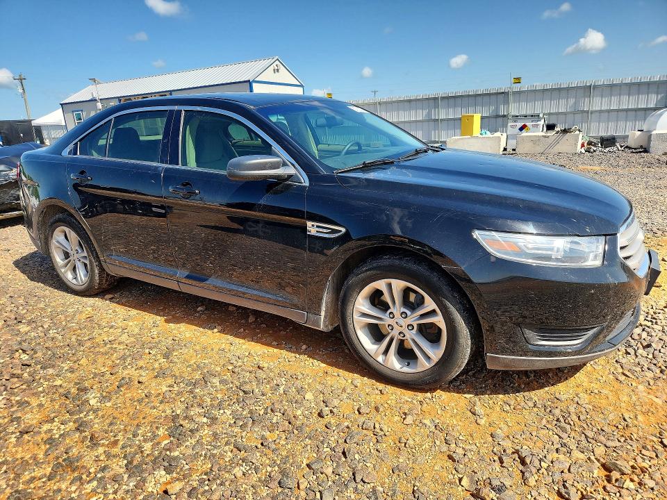 Photo 4 from auction – 2018 FORD TAURUS with VIN 1FAHP2D84JG125303