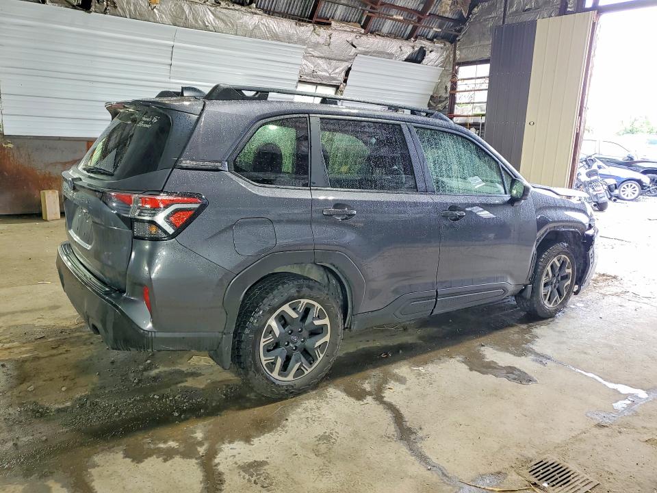 Photo 3 from auction – 2025 SUBARU FORESTER with VIN JF2SLDDC6SH435669
