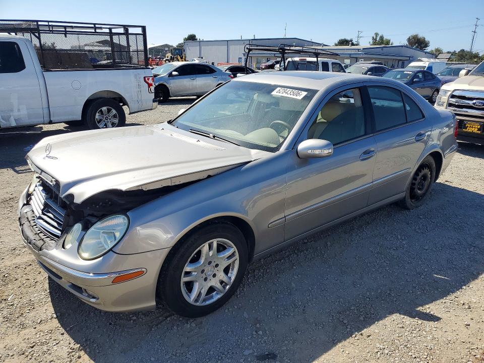 MERCEDES-BENZ E 2004 with VIN WDBUF65J04A532707 - Photo from auction