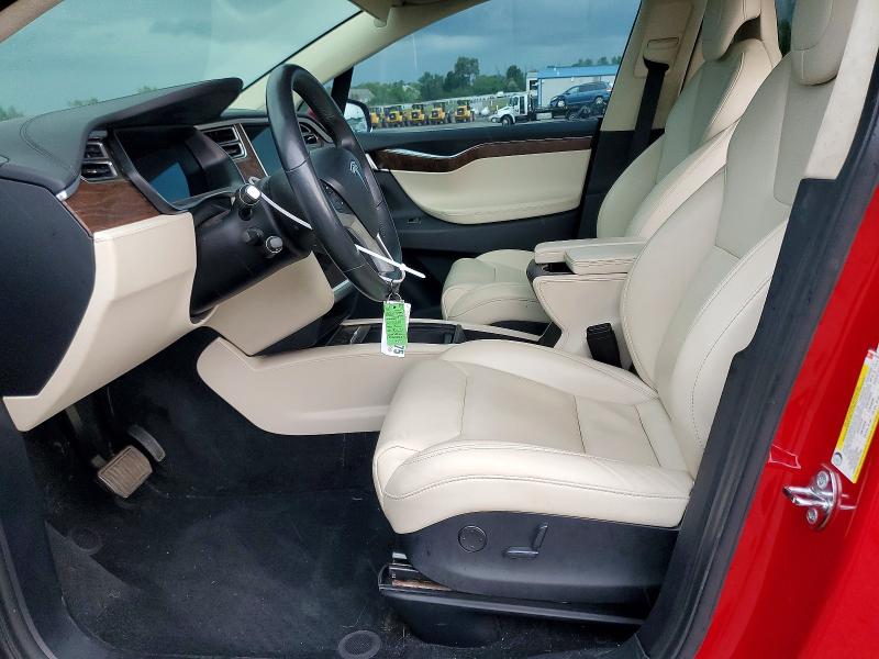 Photo 7 from auction – 2017 TESLA MODEL X with VIN 5YJXCAE2XHF075078