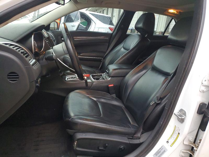Photo 7 from auction – 2017 CHRYSLER 300 with VIN 2C3CCARG0HH534735