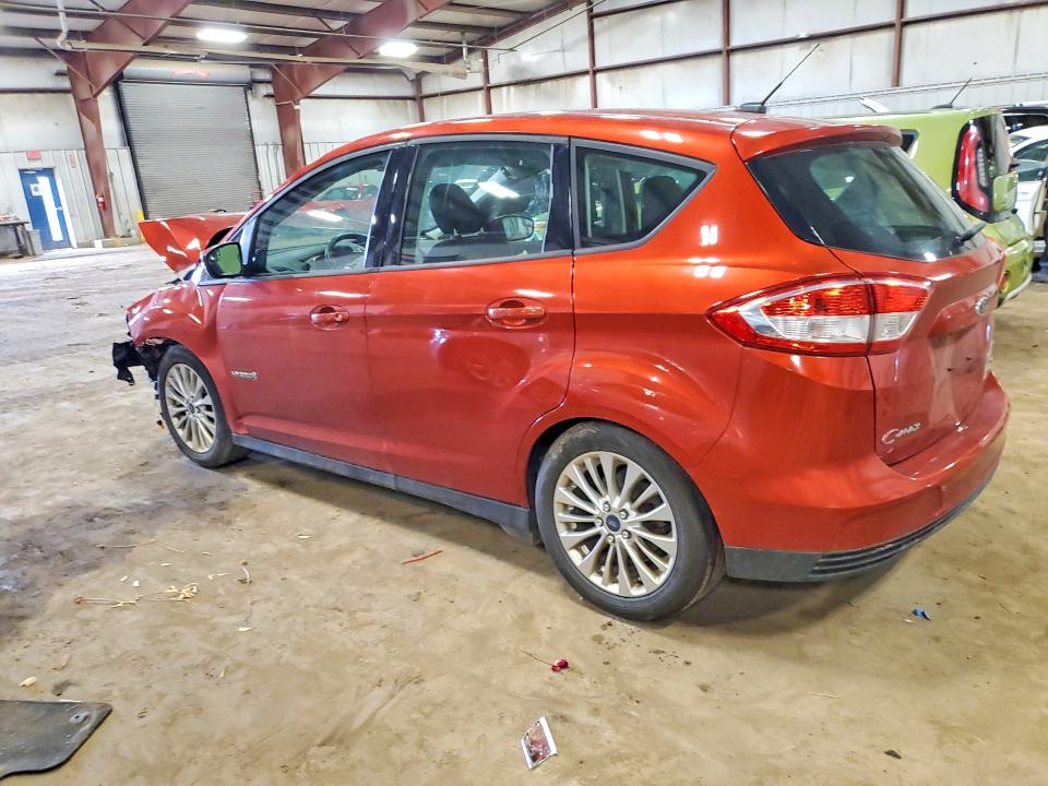 Photo 2 from auction – 2018 FORD C-MAX with VIN 1FADP5AU3JL102569