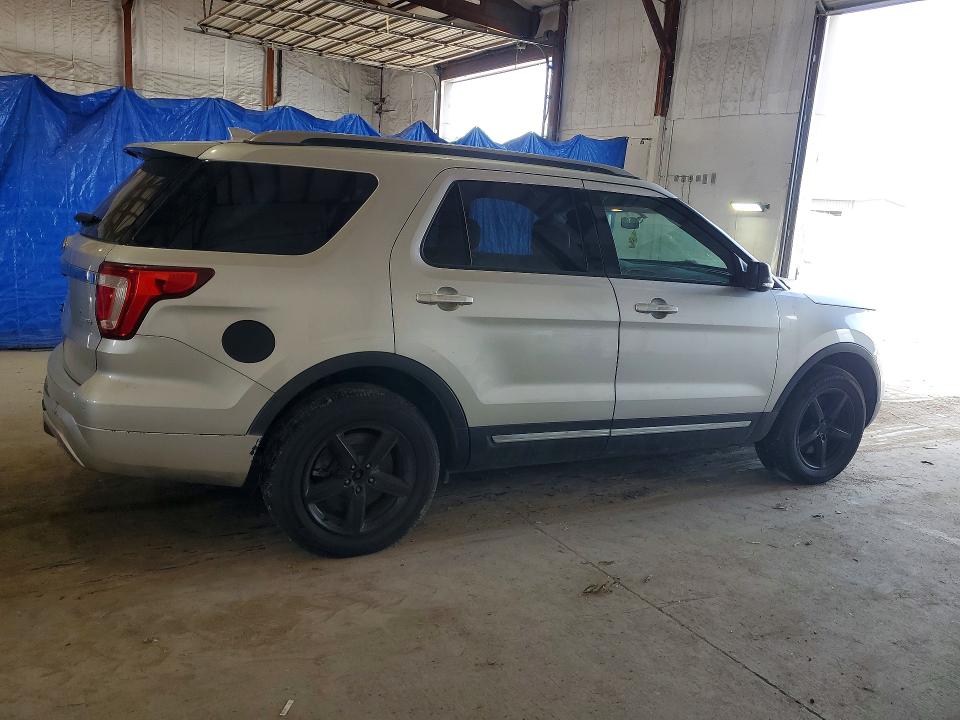 Photo 3 from auction – 2016 FORD EXPLORER with VIN 1FM5K8D80GGA83814