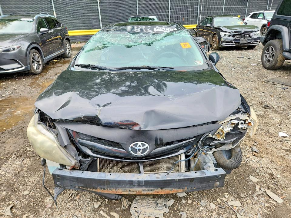 Photo 5 from auction – 2012 TOYOTA COROLLA with VIN 2T1BU4EEXCC863732