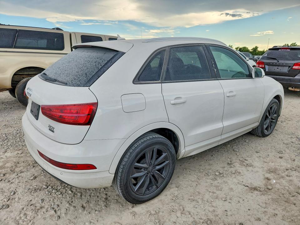 Photo 3 from auction – 2017 AUDI Q3 with VIN WA1ECCFS6HR015658