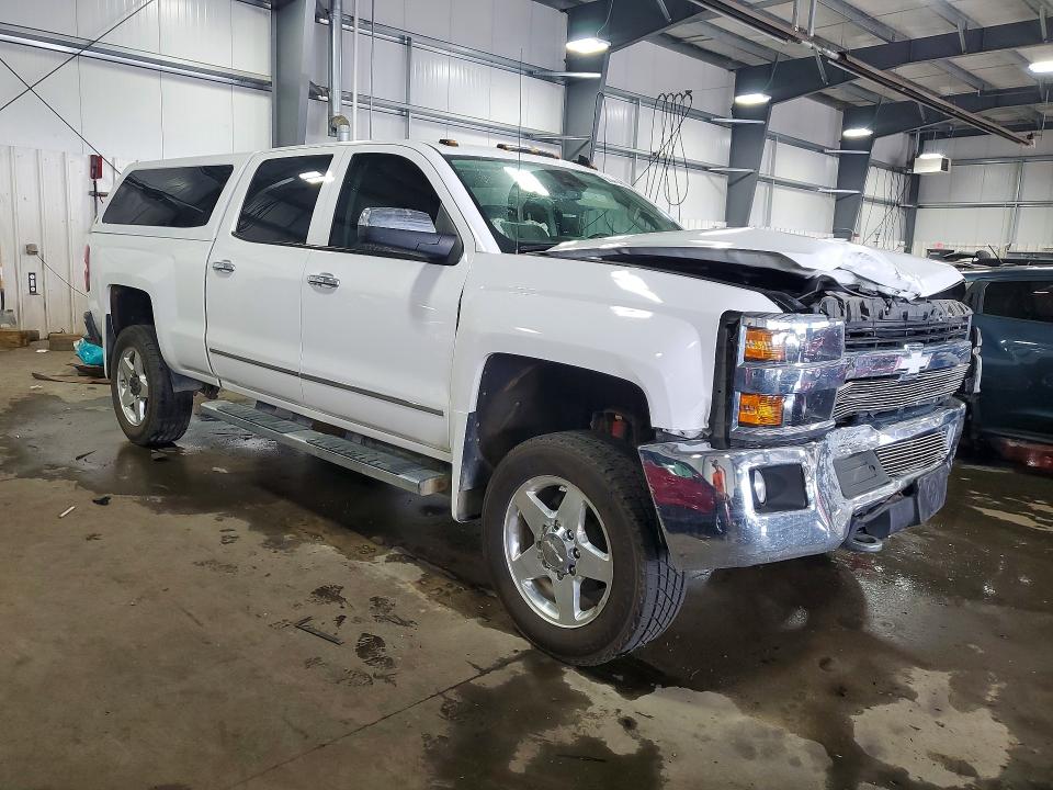 Photo 4 from auction – 2015 CHEVROLET SILVERADO with VIN 1GC1KWE88FF180009