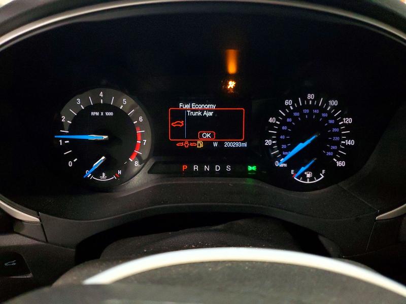 Photo 9 from auction – 2016 FORD FUSION with VIN 3FA6P0H71GR331578