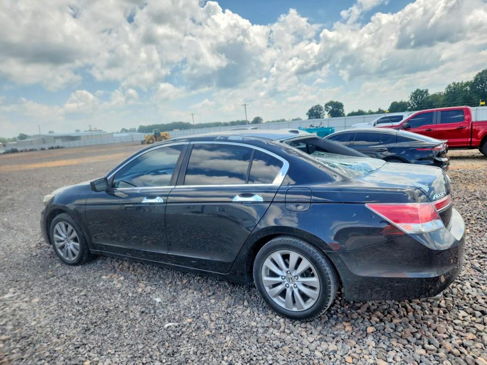 Photo 2 from auction – 2012 HONDA ACCORD with VIN 1HGCP3F86CA031468