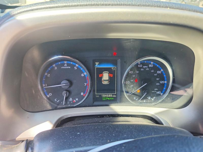 Photo 9 from auction – 2017 TOYOTA RAV4 with VIN 2T3YFREV7HW329084