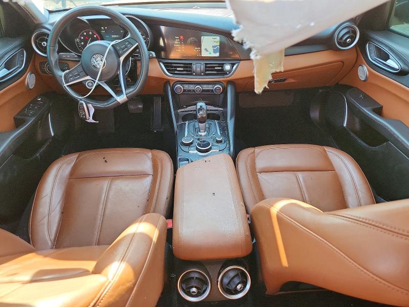 Photo 8 from auction – 2018 ALFA ROMEO GIULIA with VIN ZARFAEDN1J7579315