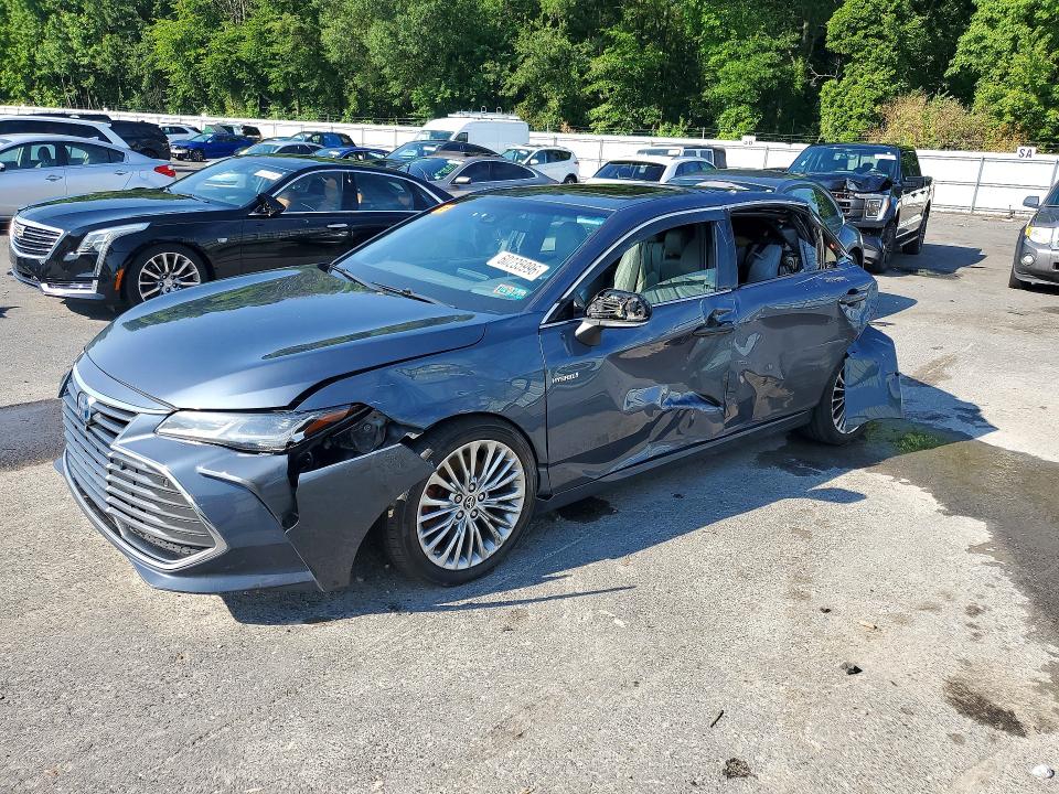 Снимка 1 от търг – 2019 TOYOTA AVALON HYBRID с VIN 4T1B21FB6KU004921