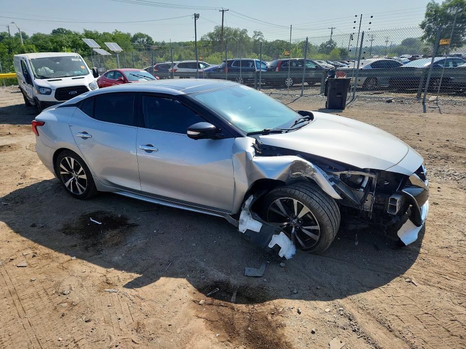 Photo 4 from auction – 2016 NISSAN MAXIMA with VIN 1N4AA6AP0GC383551