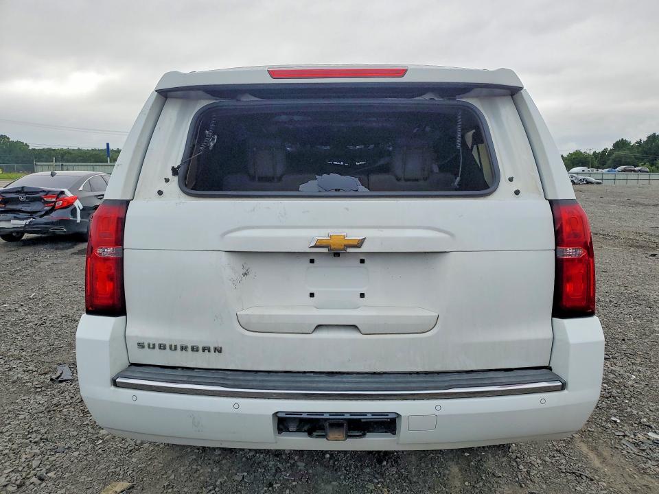 Photo 6 from auction – 2016 CHEVROLET SUBRBAN with VIN 1GNSCJKC8GR440929