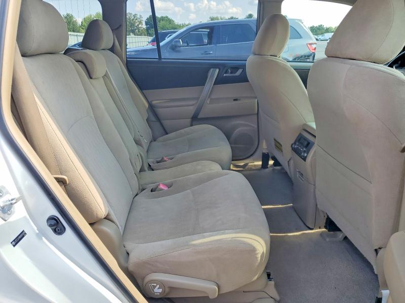 Photo 11 from auction – 2008 TOYOTA HIGHLANDER with VIN JTEES43A882010945