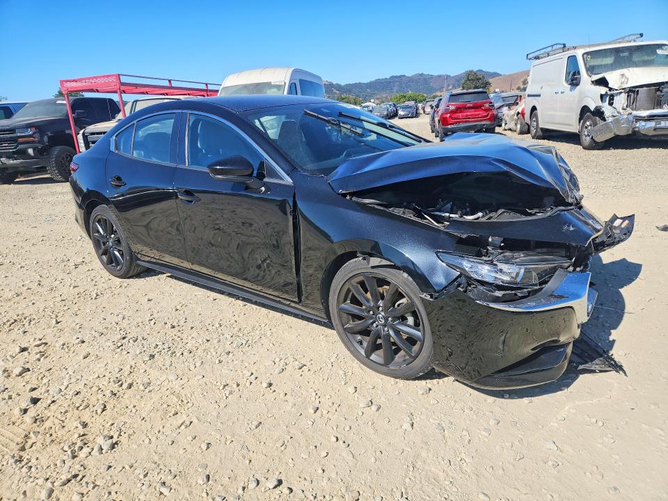 Photo 4 from auction – 2019 MAZDA 3 with VIN JM1BPBDM8K1116346